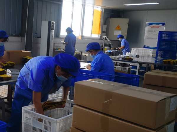 膏藥怎么加工？膏藥加工原料與包裝材料由誰提供