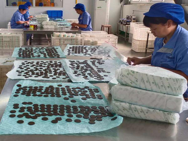 膏藥貼牌生產(chǎn)廠家那么多，怎么選廠家？正規(guī)膏藥廠家看這5點(diǎn)