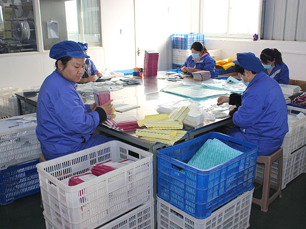 膏藥貼牌定做找廠(chǎng)家oem貼牌加工原料誰(shuí)來(lái)提供？